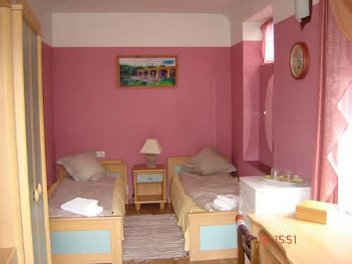 Viesu Nams Mezu 13 Hotel Ventspils Luaran gambar